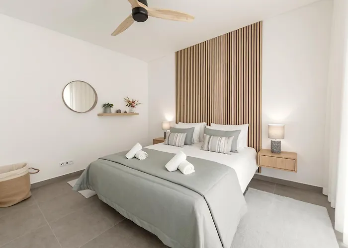 Villa 6 Silver Coast *